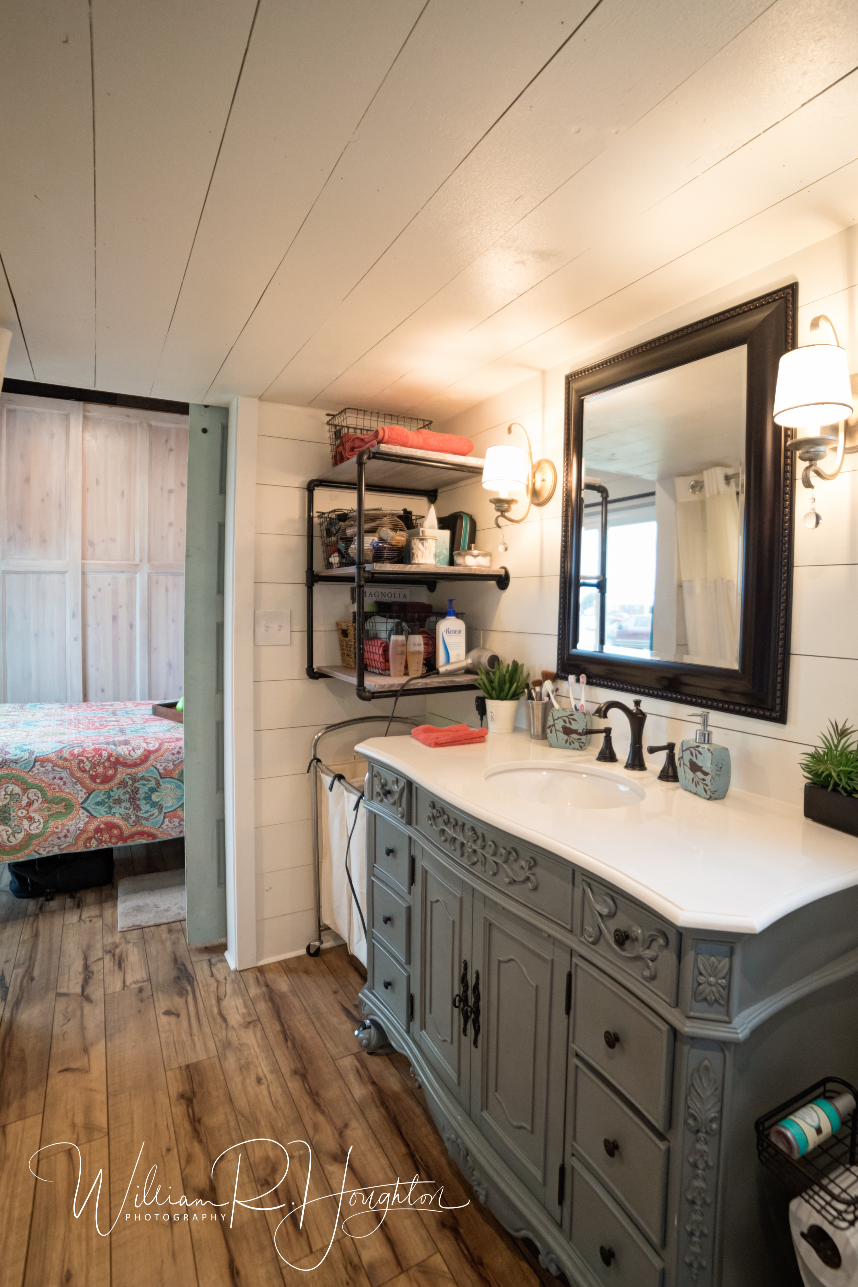My first tiny bathroom